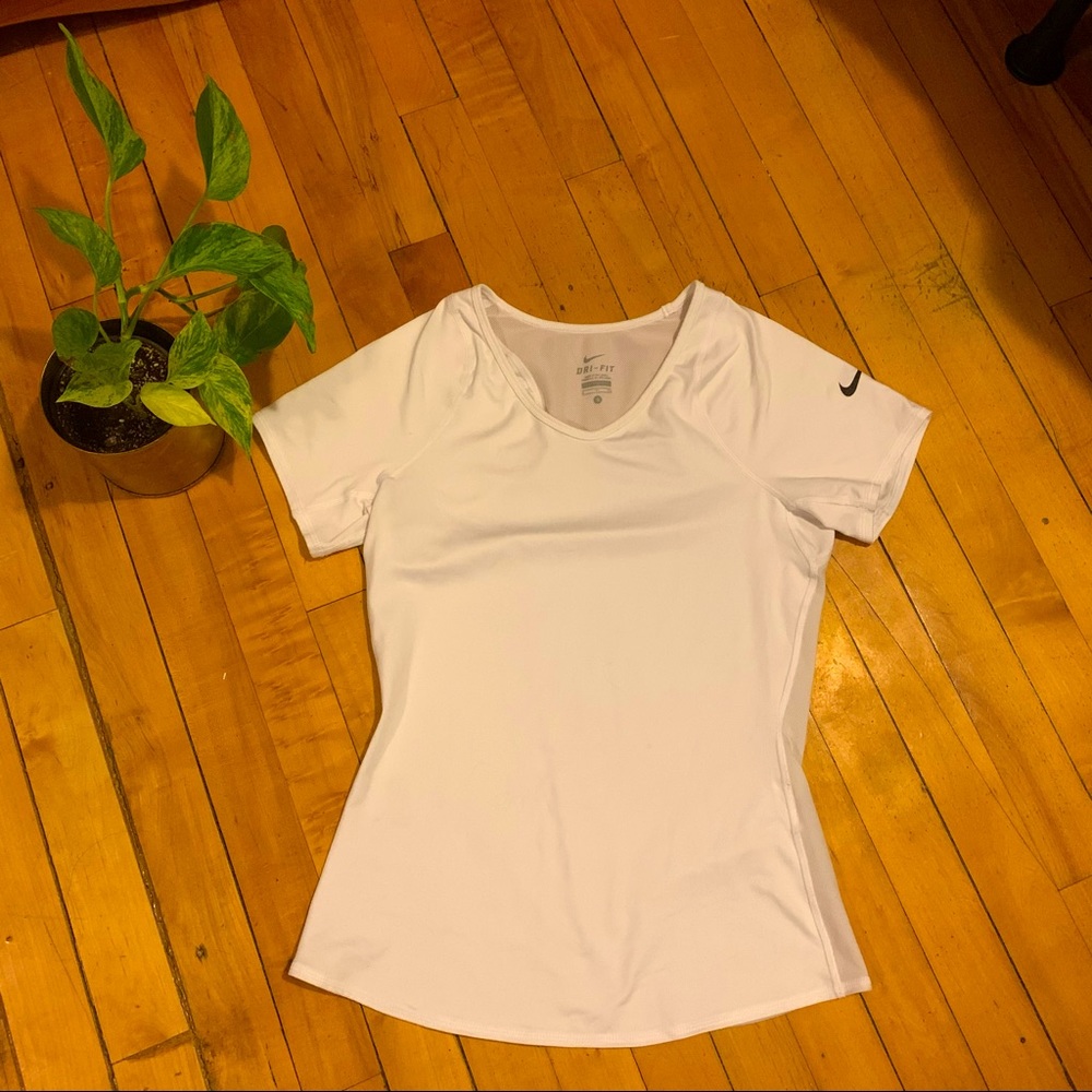 Nike Dry Fit Exercise T-Shirt